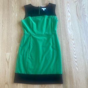 Size 6 Green & Black work dress from New York & Co